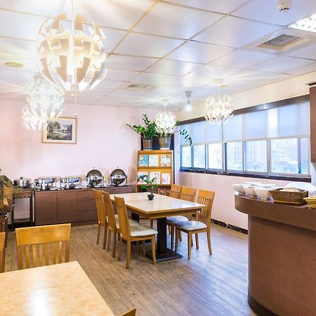 Wonstar Hotel - Songshan Tajpej Zewnętrze zdjęcie