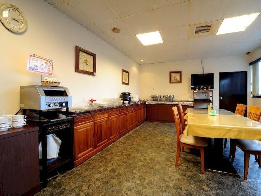 Wonstar Hotel - Songshan Tajpej Zewnętrze zdjęcie