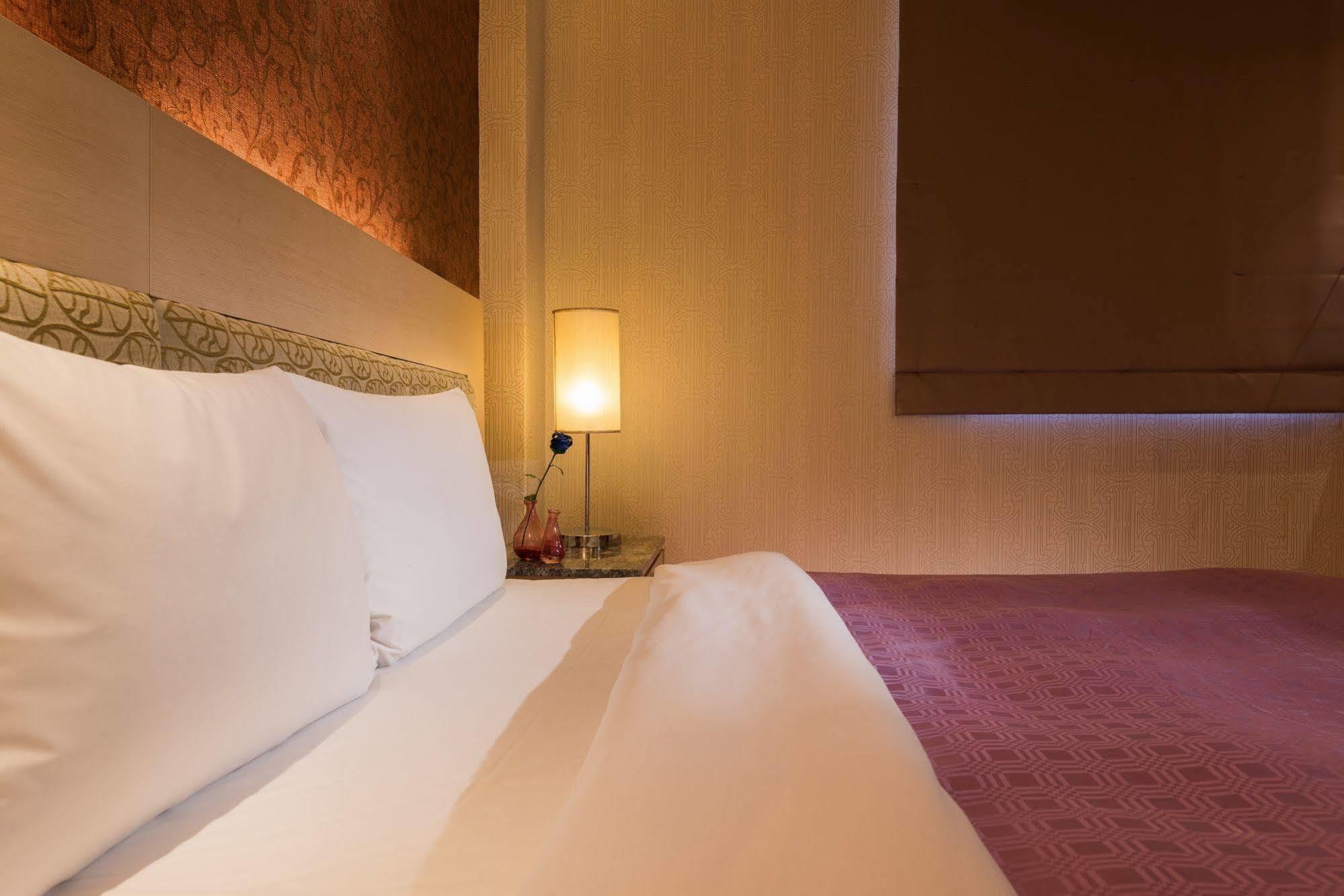 Wonstar Hotel - Songshan Tajpej Zewnętrze zdjęcie